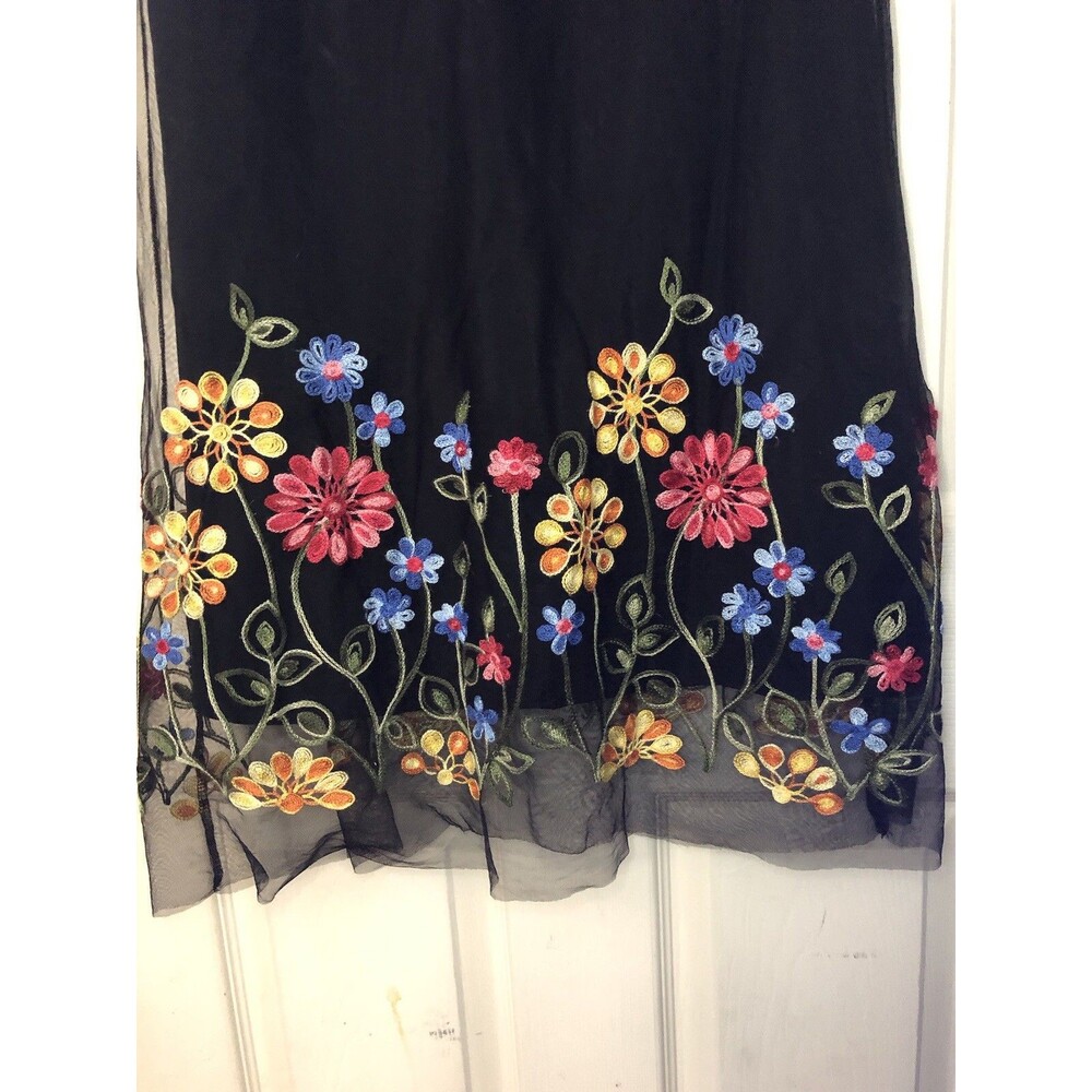 Shein Dress 6 Medium Sleeveless Black Toile Overlay Multi Embmroidered Flowers - Picture 3 of 6